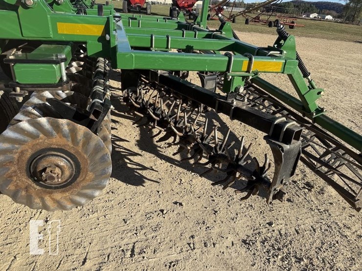 great-plains-1200tm-image-8