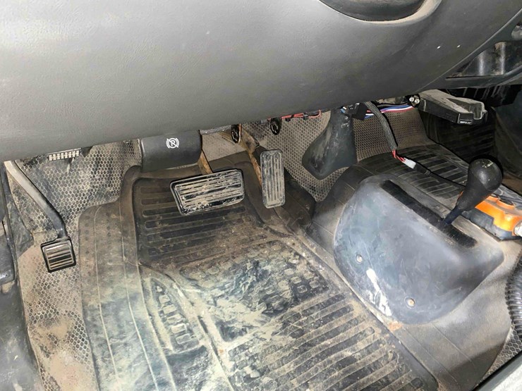 chevrolet-3500-image-30