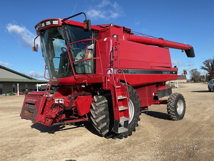 case-ih-2366-image-3