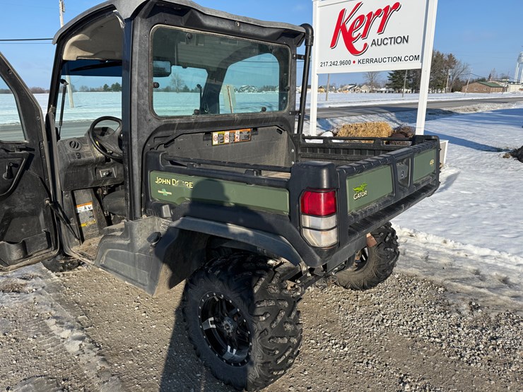 john-deere-835-image-4