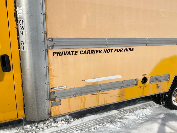 2009-chevrolet-express-3500-image-21