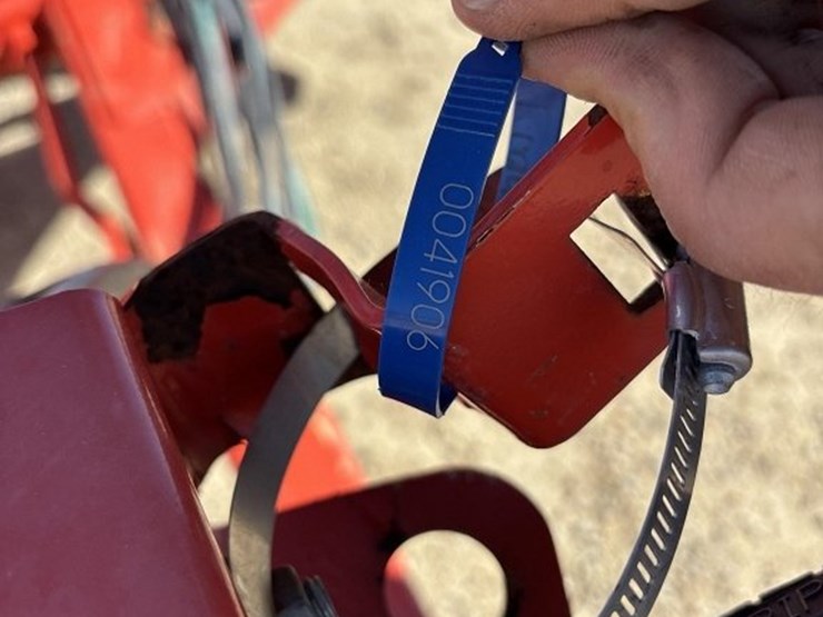 2022-kubota-kx71-3-image-40