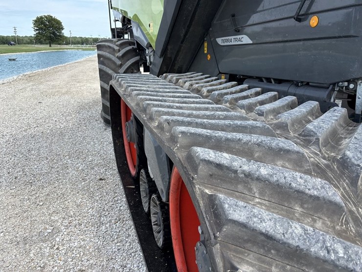 claas-lexion-8600tt-image-15