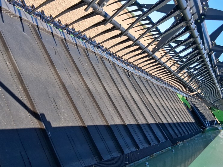 2019-john-deere-745fd-image-15