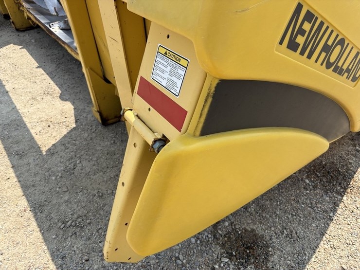 new-holland-996-image-17