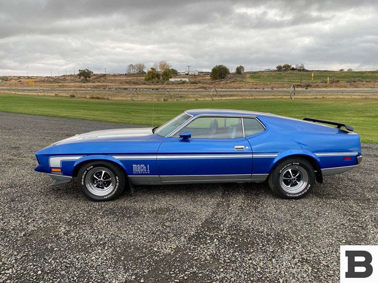 1972-ford-mustang-mach-1-hardtop-2-door-classic-car-image-2