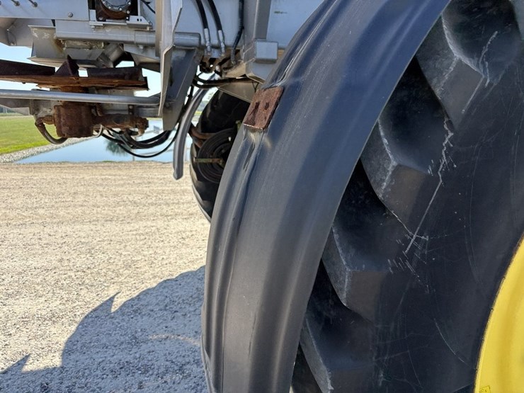 john-deere-r4045-image-31