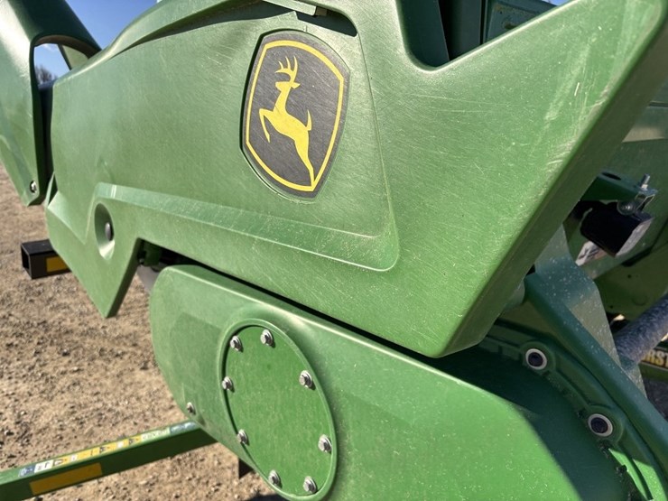 john-deere-c12f-image-26