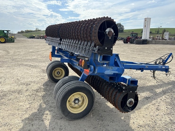 2011-landoll-3130-31-image-7