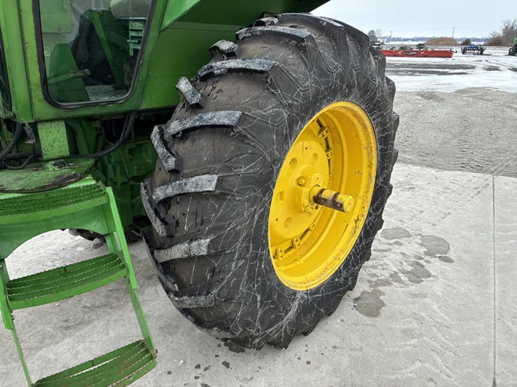 john-deere-4620-image-55