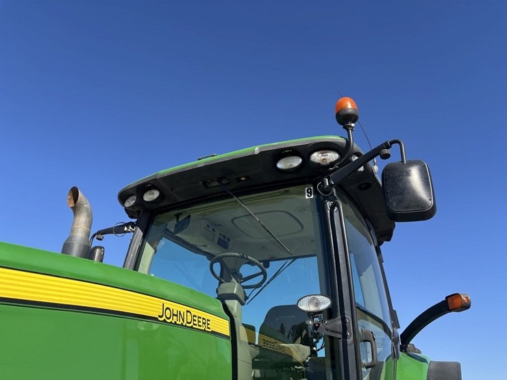 john-deere-8285r-image-39