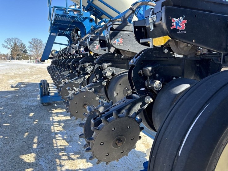 kinze-3600-image-16