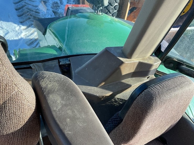 john-deere-7730-image-40