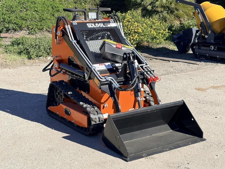 2025-sdlool-sl36-skid-steer-image-2