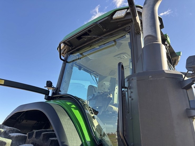 2022-john-deere-8r-280-image-16