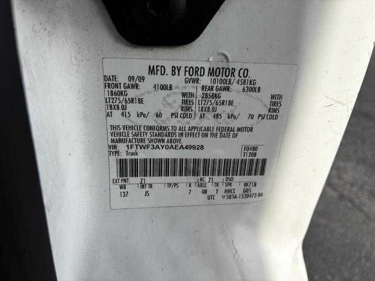 2010-ford-f350-image-15