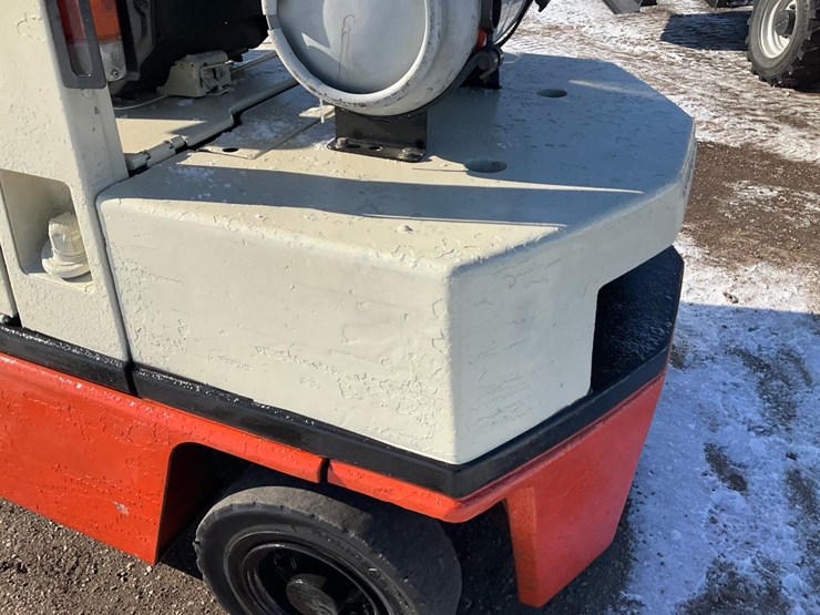 nissan-ph02a25v-image-26