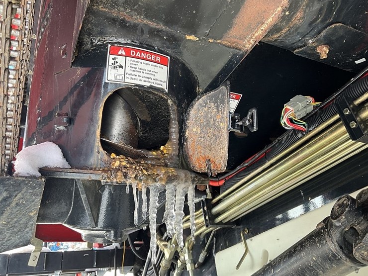 case-ih-8010-image-32