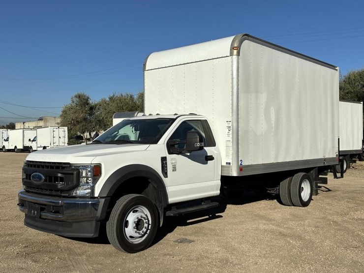 ford-f450-xl-image-1