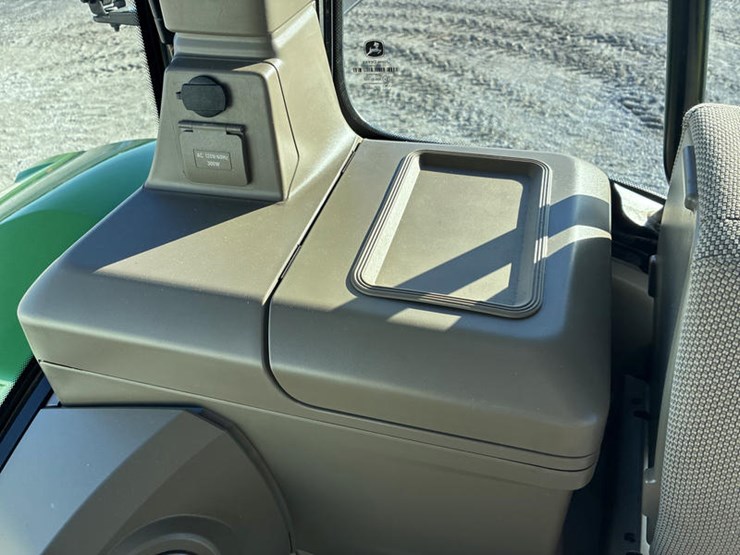john-deere-8r-370-image-78