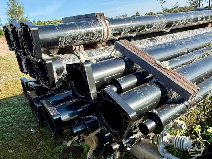 15-35ft.-commercial-black-metal-light-poles-image-9