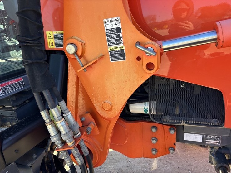 kubota-m135gx-image-19