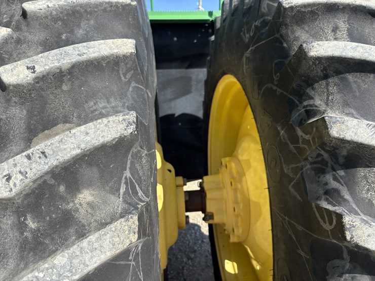 john-deere-9100-image-36