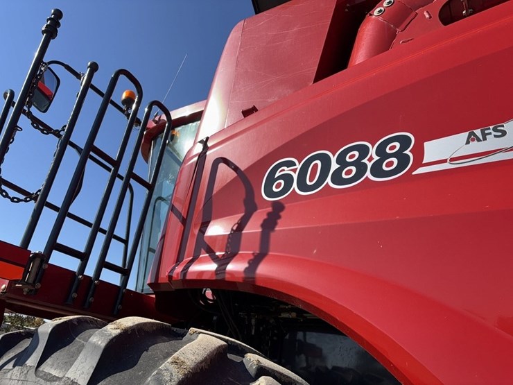 case-ih-6088-image-75