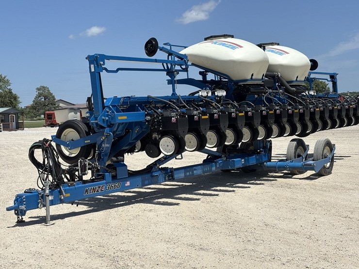 kinze-3660-image-1