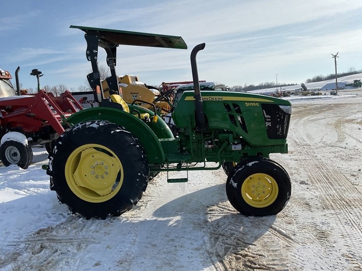 john-deere-5055e-image-6