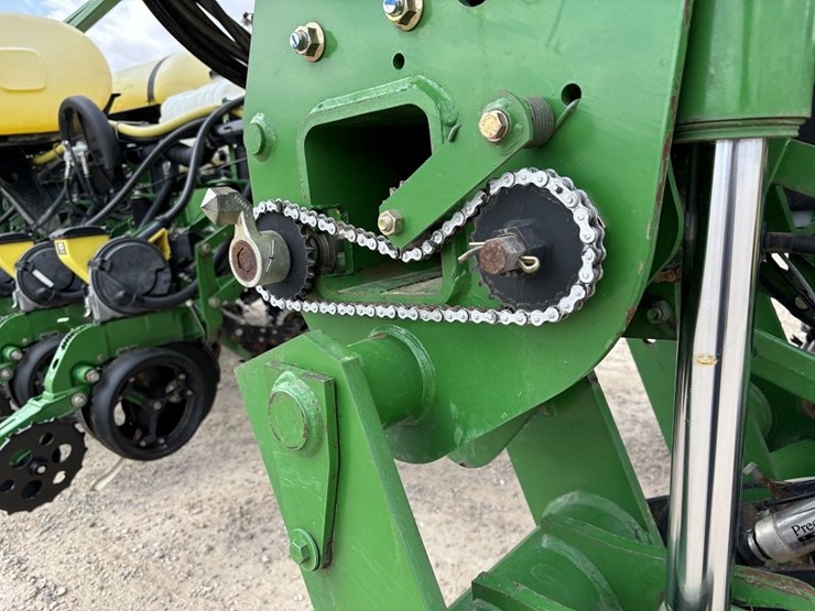 john-deere-1770nt-image-52