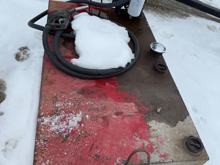 #177-•-red-fuel-tank-image-2