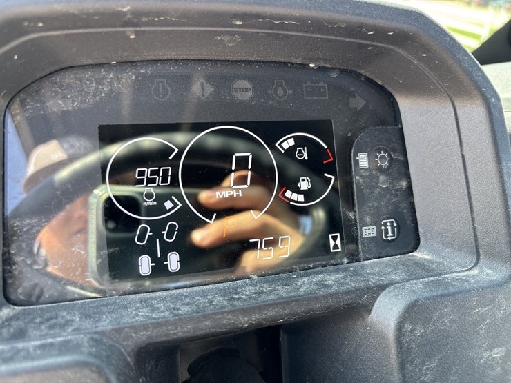 john-deere-gator-image-44