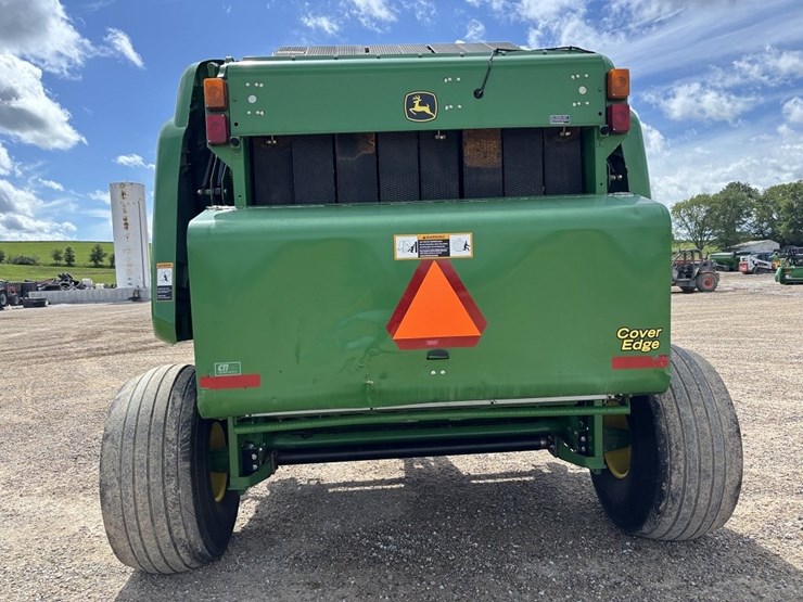 john-deere-569-premium-image-4