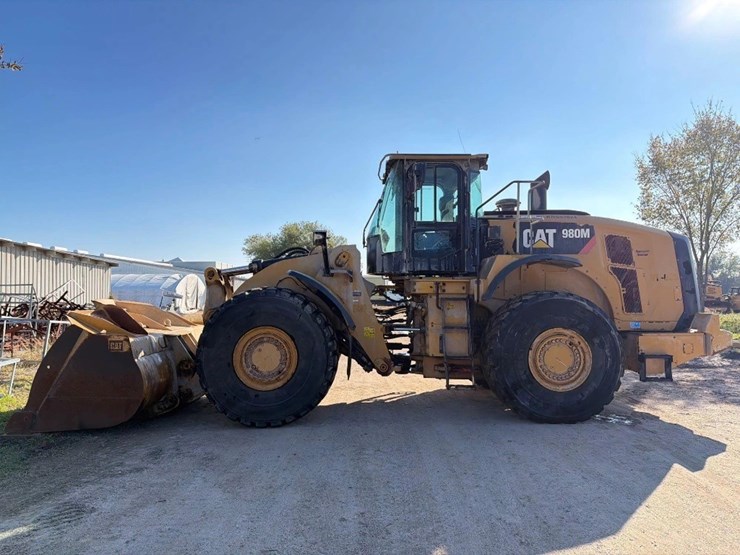 2018-caterpillar-980m-image-1