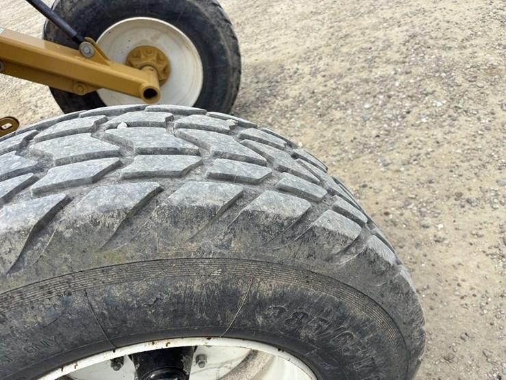 dynamic-wolverine-pull-type-ditcher-image-27