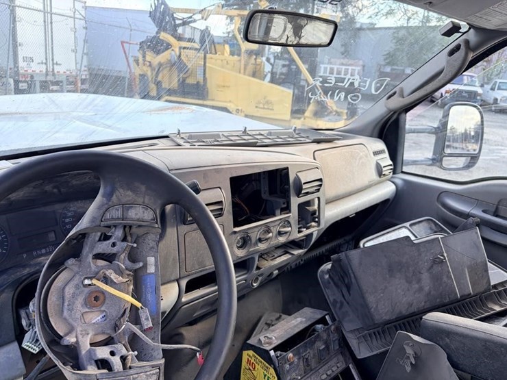 2007-ford-f450-image-13