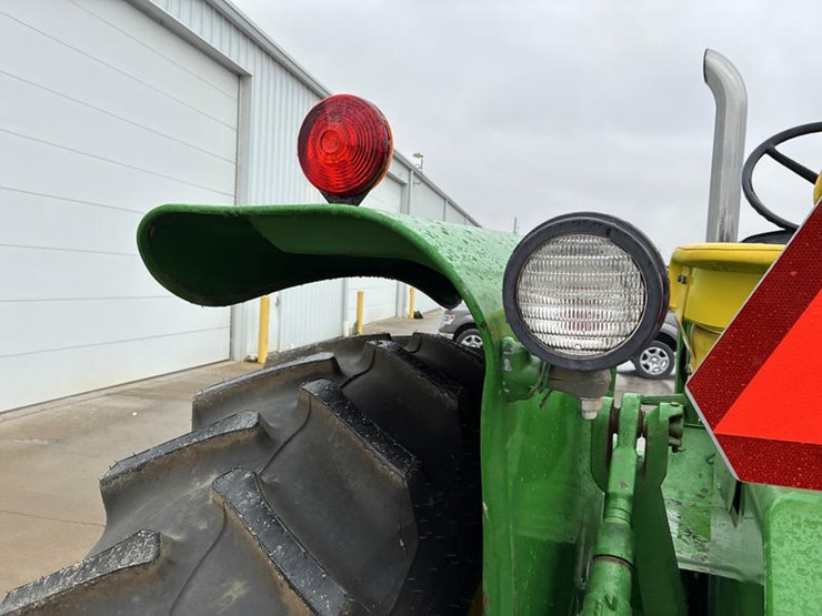 john-deere-4620-image-22
