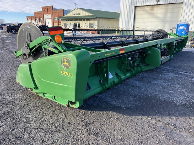 john-deere-635fd-image-2