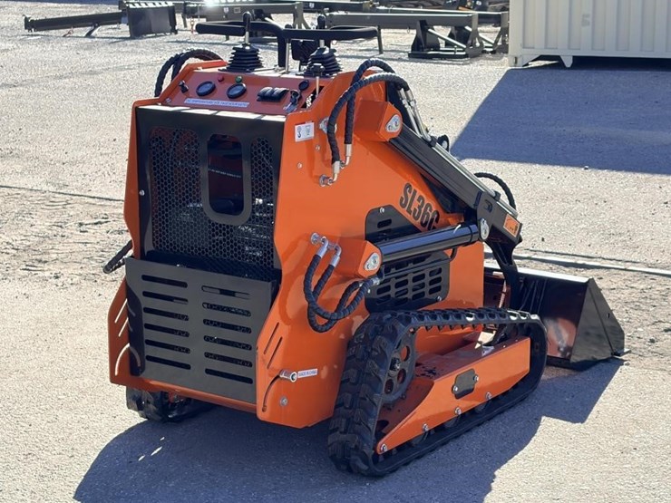 2025-sdlool-sl36-skid-steer-image-3