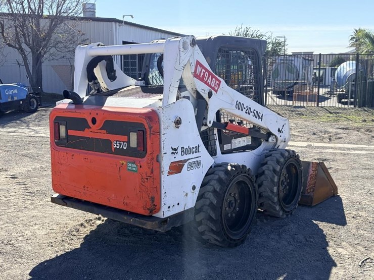 bobcat-s570-image-3