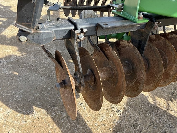 john-deere-637-image-12