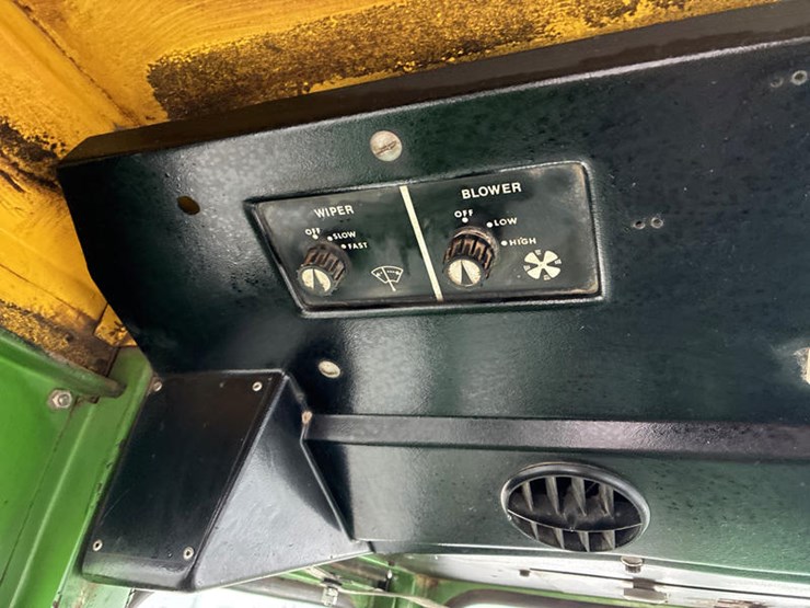 john-deere-4620-image-76