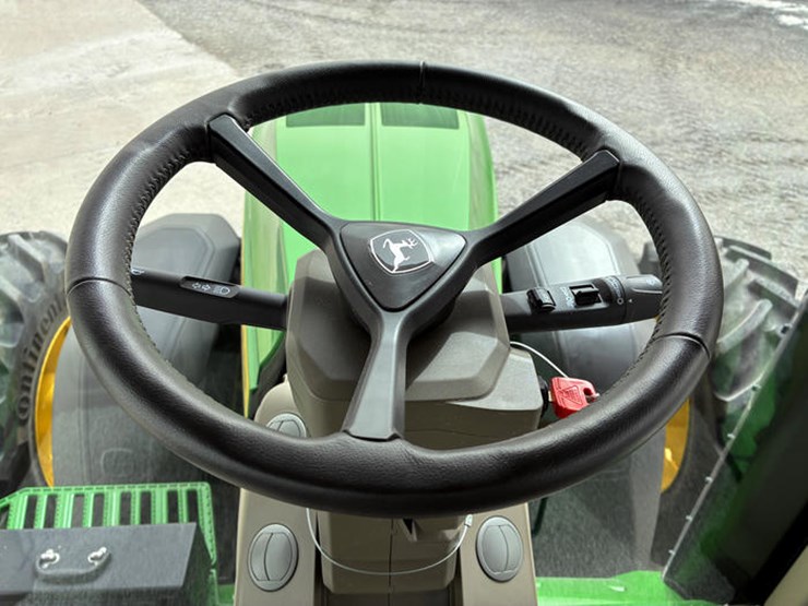 john-deere-8r-370-image-79