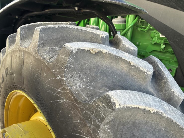 john-deere-8r-370-image-50