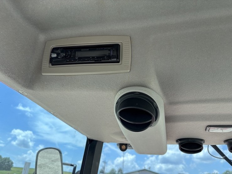 mahindra-2555-image-32