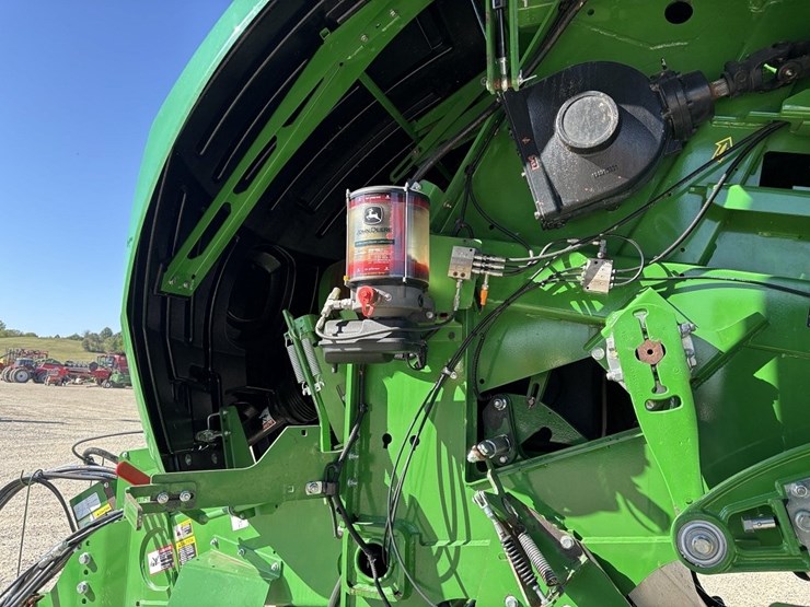 john-deere-l341-image-41