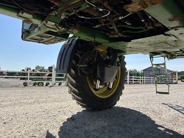 john-deere-r4045-image-27