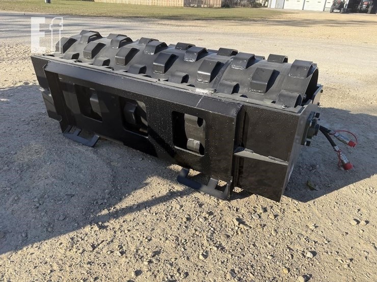 skid-steer-compactor-wheel-image-3
