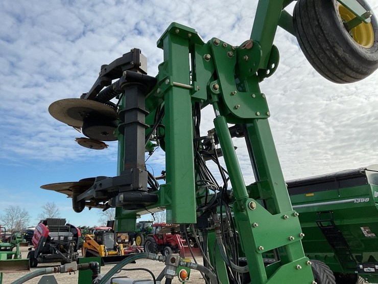 john-deere-2510h-image-24